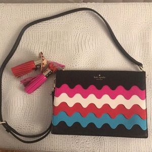 Quirky Kate Spade cross body purse ❤️